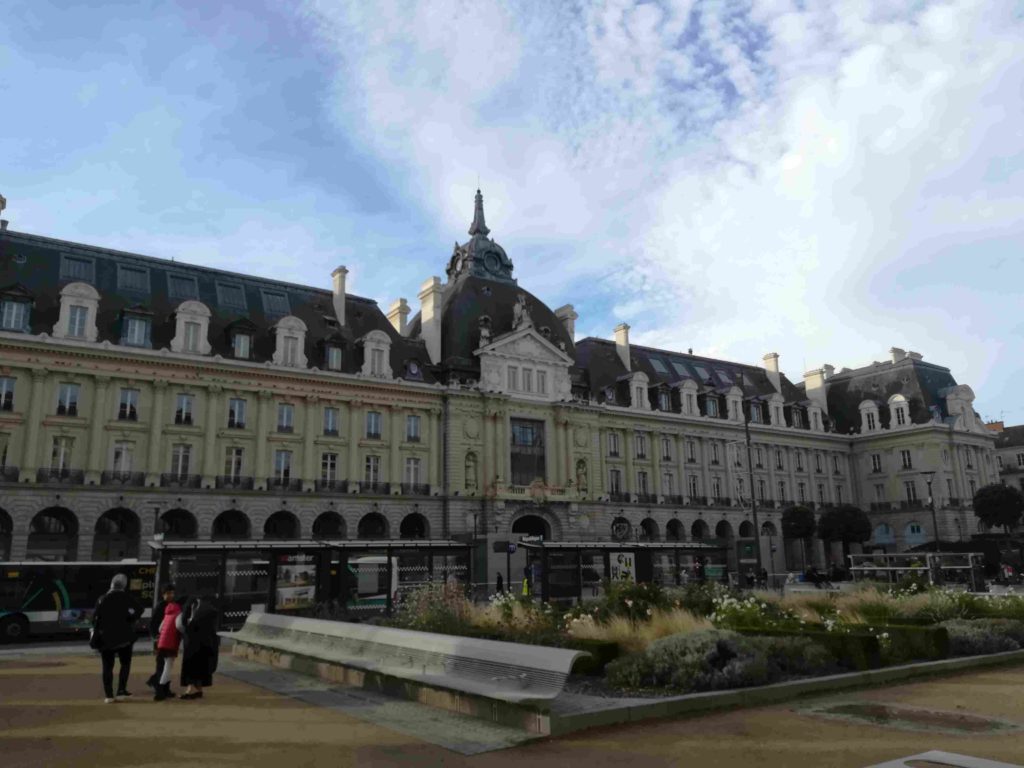 1日で見て回れる！レンヌの観光スポット15選【地図付】